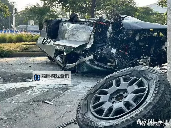 在车里被撞了八次高黄:惊心动魄的经历与反思图1