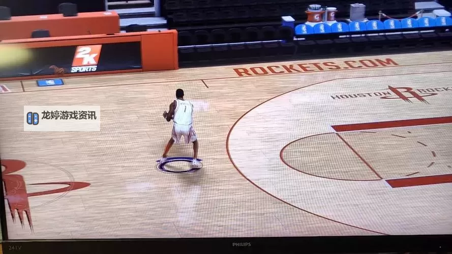 《NBA2K17》过人(晃人)动作及操作方法教学 运球动作推荐图1
