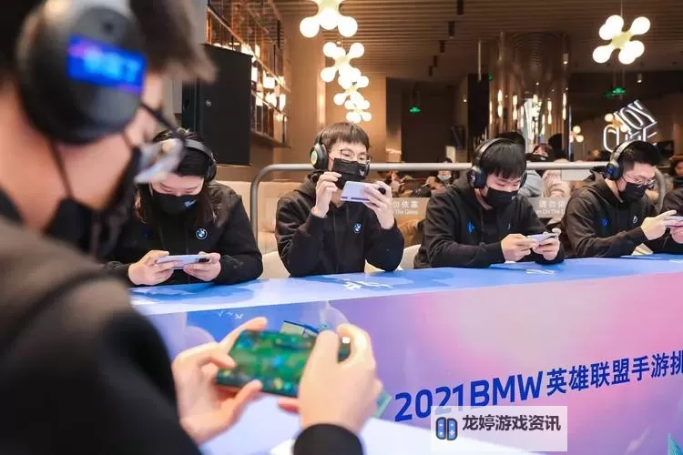 冠军电竞经理如何双开 2021最新双开神器来袭图1