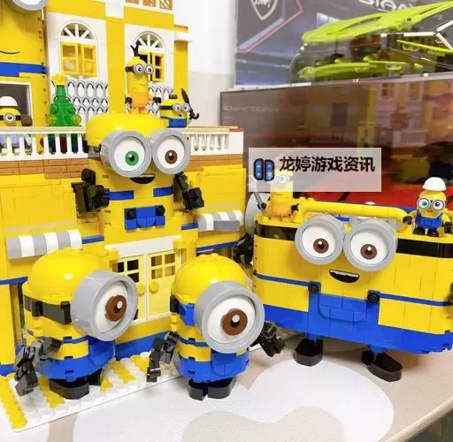 《乐高世界》建造变种小黄人教程图1