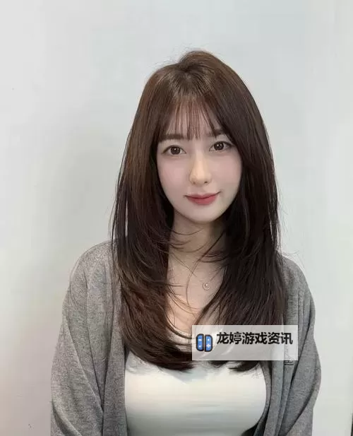 2024年潮流指南:探索最新的发型潮流与造型灵感图1