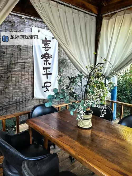 剧情对白-XNXX.COM:镜头背后的独白与情感的边界图1